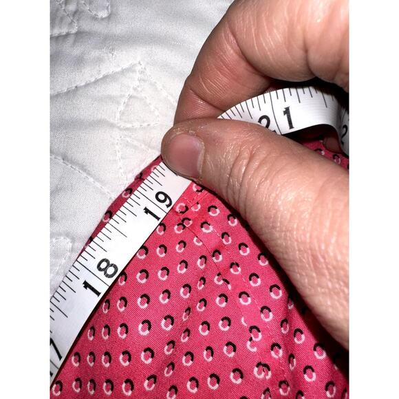 Talbots Women's Pink Geometric Design Button 3/4 Sleeve Size 10 Wrinkle Resist - Picture 9 of 9